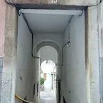Refuge In Courtyard Pateo Parreiras Апартаменты Лиссабон